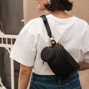 Louenhide Joey Sling Bag